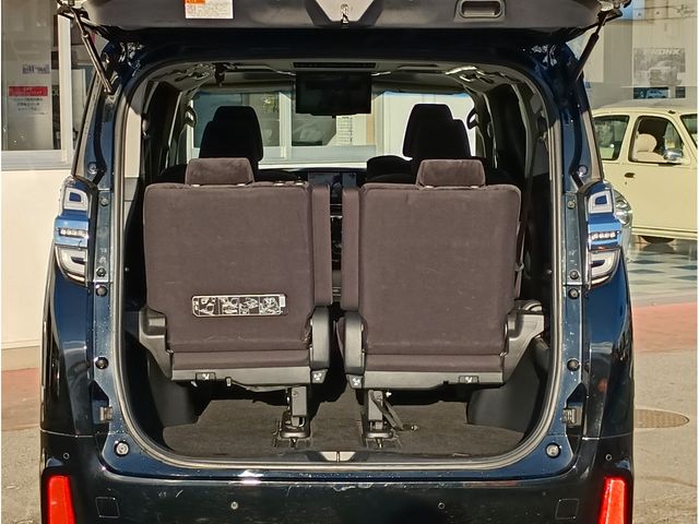 TOYOTA VELLFIRE 2018 Image 31