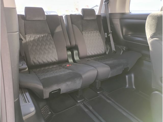 TOYOTA VELLFIRE 2018 Image 31