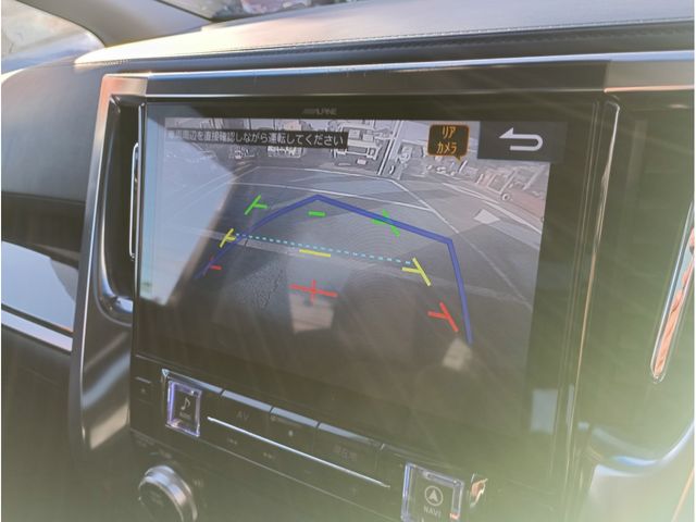 TOYOTA VELLFIRE 2018 Image 31