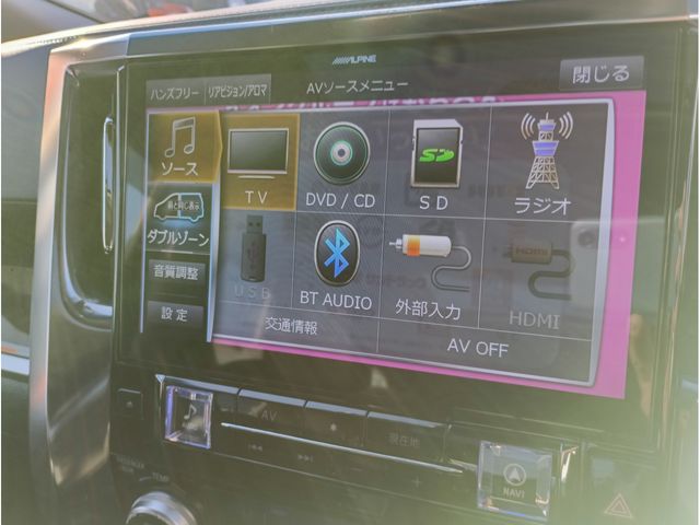 TOYOTA VELLFIRE 2018 Image 31