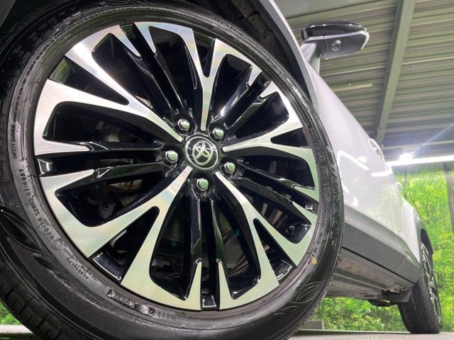 TOYOTA YARIS CROSS HYBRID 2025 Image 31