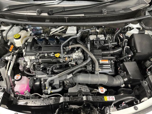 TOYOTA YARIS CROSS HYBRID 2025 Image 31