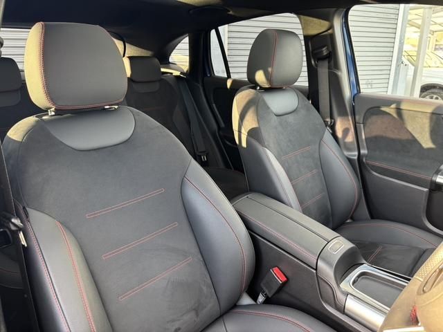 MERCEDES BENZ EQA 2024 Image 31