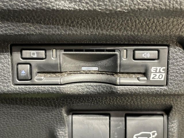 TOYOTA COROLLA CROSS HYBRID 2025 Image 31