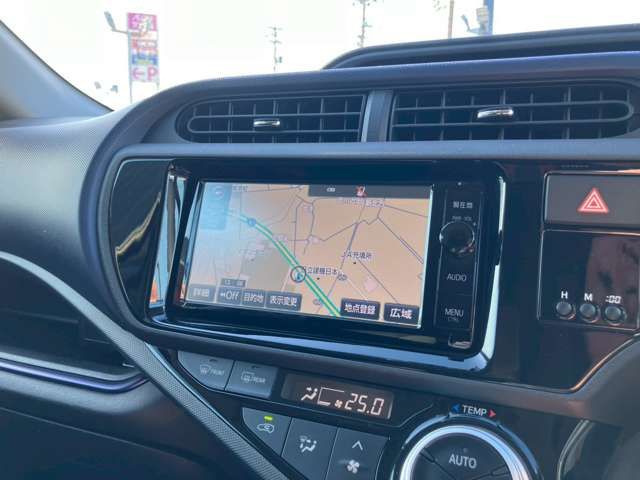 TOYOTA AQUA 2015 Image 31