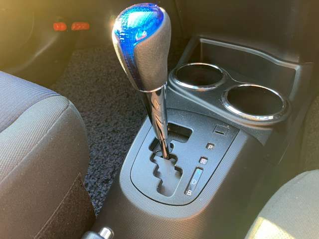 TOYOTA AQUA 2015 Image 31