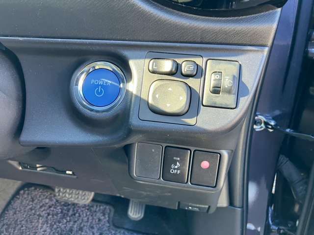 TOYOTA AQUA 2015 Image 31