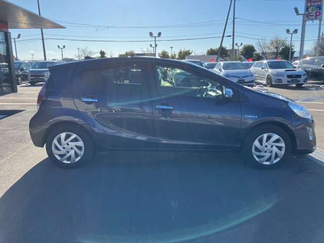 TOYOTA AQUA 2015 Image 31