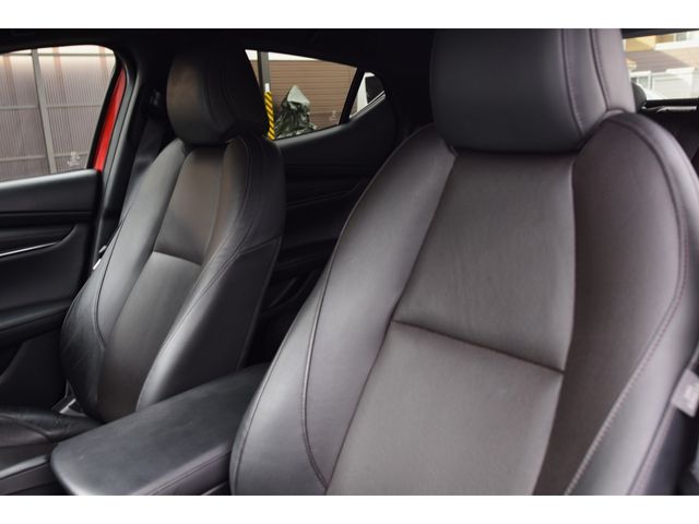 MAZDA 3 FASTBACK 2023 Image 31