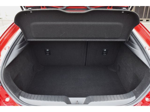 MAZDA 3 FASTBACK 2023 Image 31