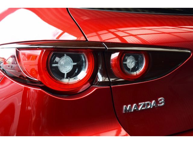 MAZDA 3 FASTBACK 2023 Image 31