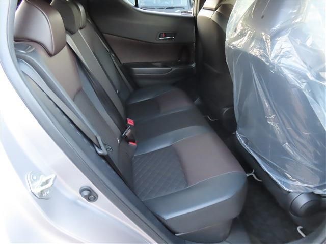 TOYOTA C-HR 2018 Image 31