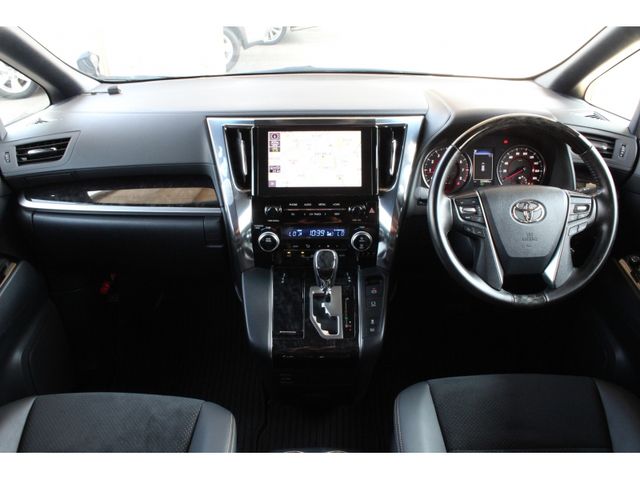 TOYOTA ALPHARD 2020 Image 31