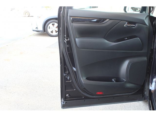 TOYOTA ALPHARD 2020 Image 31