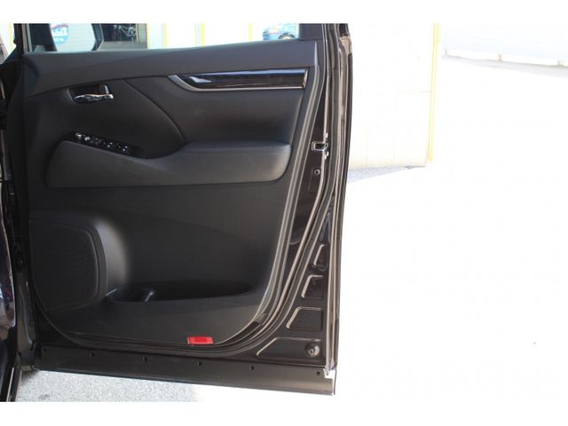TOYOTA ALPHARD 2020 Image 31