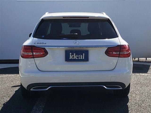 MERCEDES BENZ C CLAS 2017 Image 31