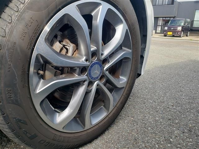 MERCEDES BENZ C CLAS 2017 Image 31