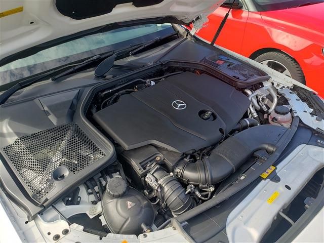 MERCEDES BENZ C CLAS 2017 Image 31