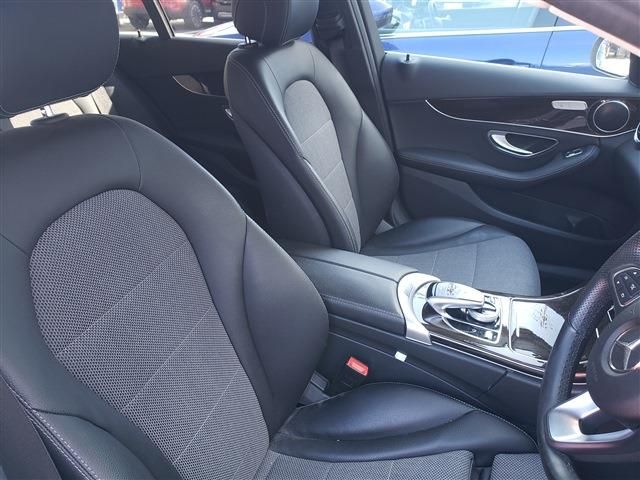 MERCEDES BENZ C CLAS 2017 Image 31