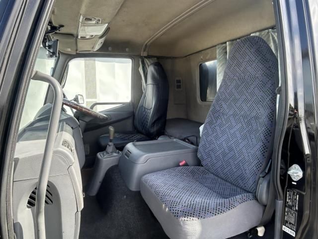 MITSUBISHI FUSOU FIGHTER 2009 Image 31