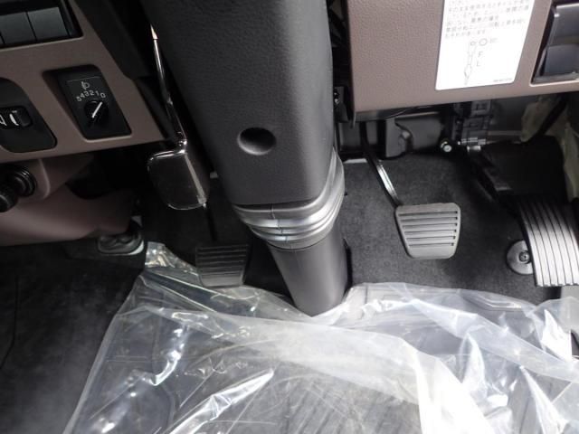 MITSUBISHI CANTER 2025 Image 31