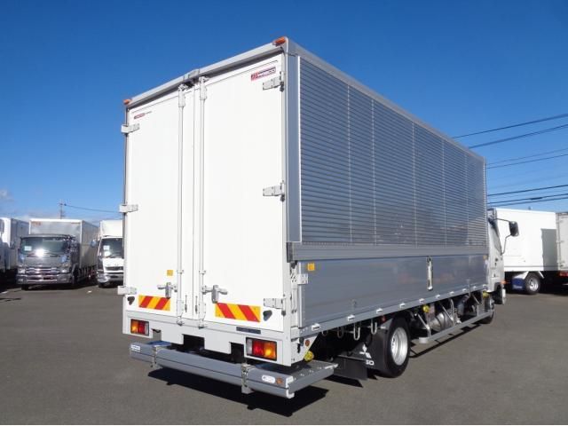 MITSUBISHI FUSOU FIGHTER 2023 Image 31