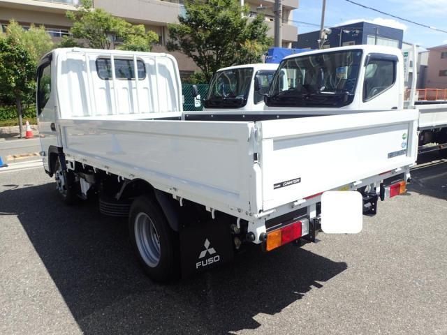 MITSUBISHI CANTER 2025 Image 31