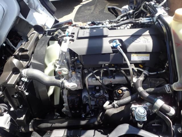 MITSUBISHI CANTER 2025 Image 31