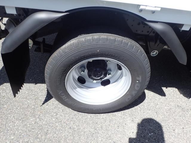 MITSUBISHI CANTER 2025 Image 31