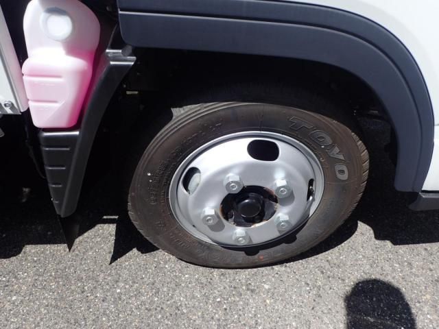 MITSUBISHI CANTER 2025 Image 31