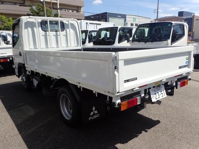 MITSUBISHI CANTER 2025 Image 31
