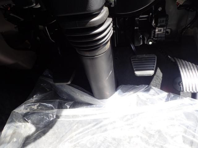 MITSUBISHI CANTER 2025 Image 31