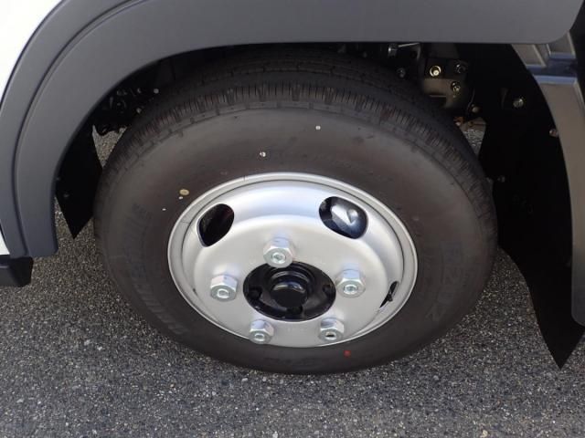 MITSUBISHI CANTER 2025 Image 31