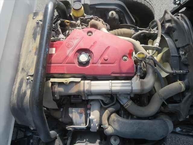 HINO DUTRO 2016 Image 31