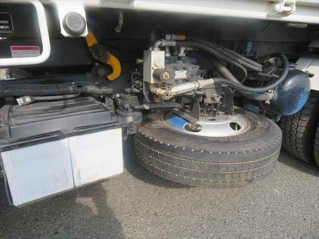 HINO DUTRO 2016 Image 31