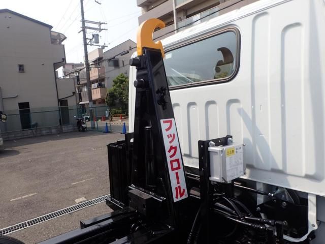 MITSUBISHI CANTER 2025 Image 31