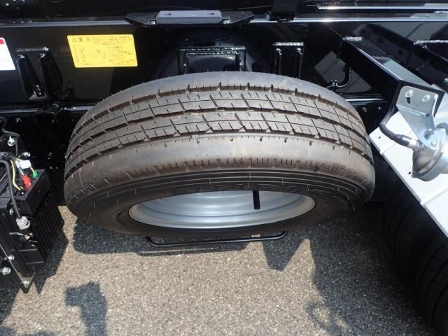 MITSUBISHI CANTER 2025 Image 31