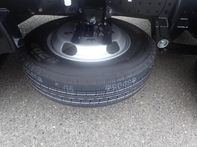 MITSUBISHI CANTER 2025 Image 31