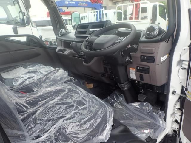 MITSUBISHI CANTER 2025 Image 31