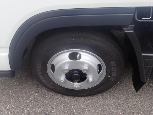 MITSUBISHI CANTER 2025 Image 31