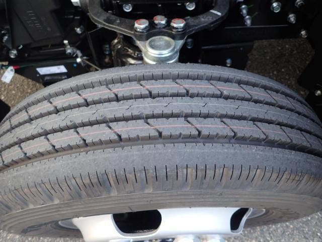 MITSUBISHI CANTER 2025 Image 31