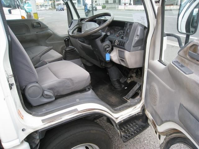 ISUZU ELF 2013 Image 31