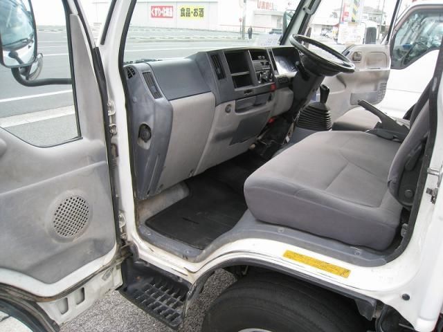 ISUZU ELF 2013 Image 31