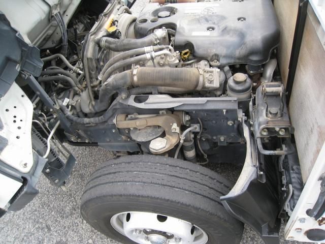 ISUZU ELF 2013 Image 31