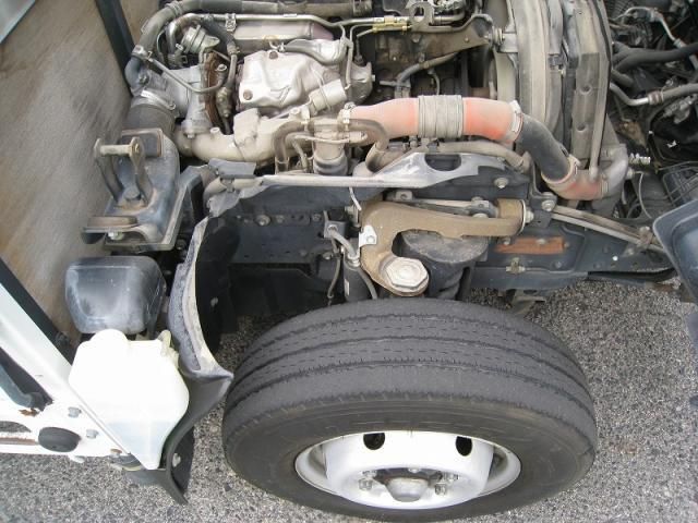 ISUZU ELF 2013 Image 31