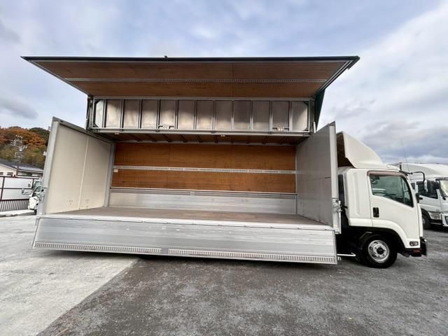 NISSAN DIESEL CONDOR 2018 Image 31