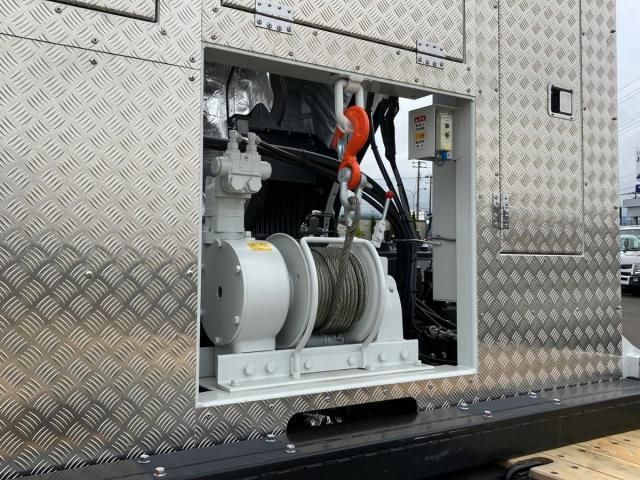 MITSUBISHI FUSOU SUPER GREAT 2025 Image 31