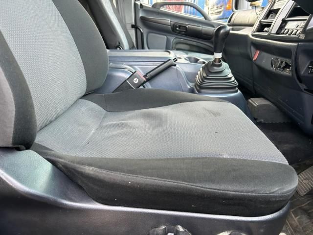 HINO RANGER 2004 Image 31