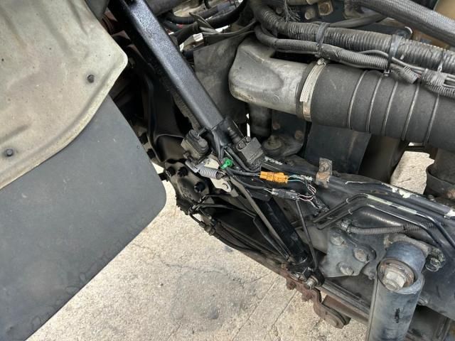 HINO RANGER 2004 Image 31