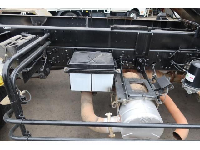 MITSUBISHI FUSOU FIGHTER 2014 Image 31